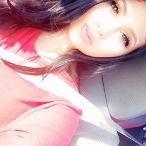 Meet your Posher, Karina